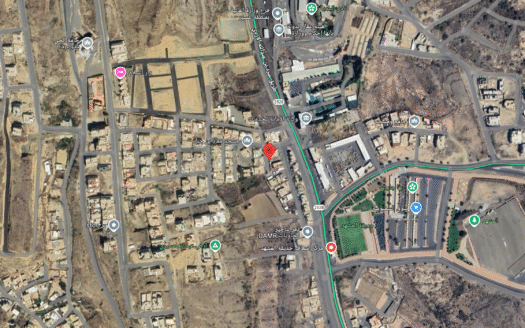 أرض سكنية زاوية 497م² في حي السلام – أبها | واجهتان وموقع استراتيجي قرب الطريق العام!